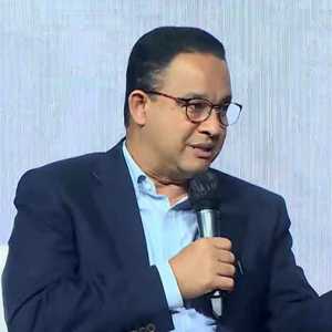 Anies Baswedan dan Suara Kentongan