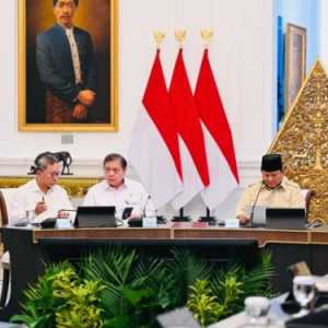 Prabowo Soroti Aliran Modal Keluar di Pasar Keuangan