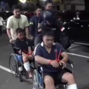 Dua Begal Ditembak Polisi saat Ditangkap, Sempat Dibopong Naik Tangga Pemeriksaan