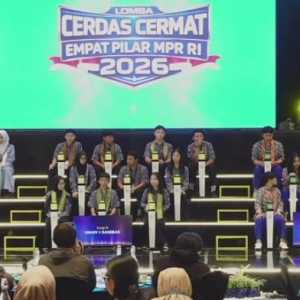 SMAN 1 Pontianak Dukung Penuh SMAN 1 Sambas ke LCC Nasional