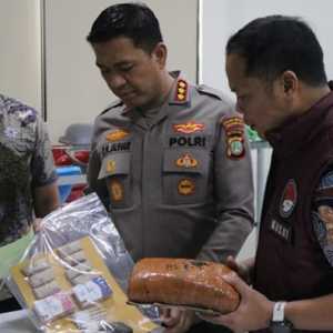 Polisi Bongkar Peredaran Ganja 1 Kg Lebih Lewat Razia Malam