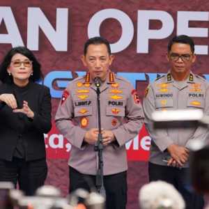 Kapolri Resmikan Laboratorium Uji Seragam untuk Tingkatkan Perlindungan