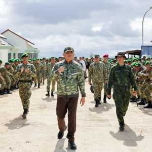 Sambangi Batalyon Mbaham Matta