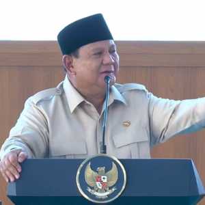 Prabowo Sebut Warga Desa Tidak Pusing Rupiah Anjlok