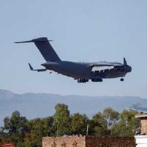 Pakistan Dituding Sembunyikan Pesawat Militer Iran dari Serangan AS