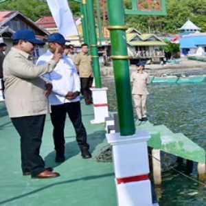 Ngobrol dengan Nelayan