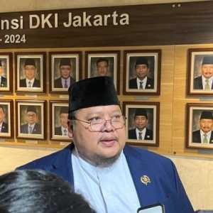 Ade Suherman Minta Pemprov DKI Gercep Tangani Jalan Ambles di Lenteng Agung