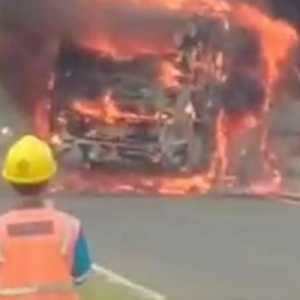 Ini Cerita Penumpang Selamat dari Bus ALS Terbakar di Sumsel