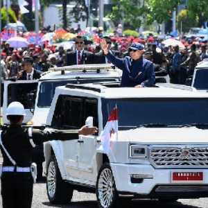 Prabowo Dijemput Pakai Maung saat Tiba di Cebu Filipina