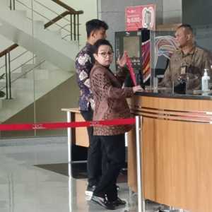 Plt Bupati Cilacap Ammy Amalia Fatma Surya Diperiksa KPK