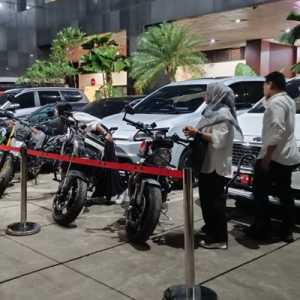 Total Barbuk OTT Imigrasi: 33 Kendaraan dan Ratusan Gram Emas