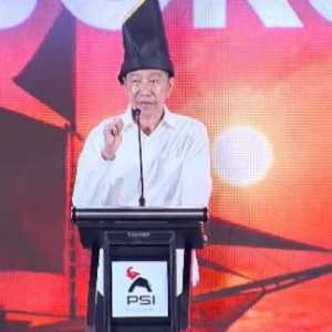 Panitia Minta Jokowi Datang Setelah Acara Adat, Kunjungan Malah Batal