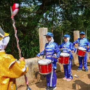 Aksi Drumband Kaleng Bekas SDN Tegalega Viral, Prabowo Beri Dukungan Alat Baru
