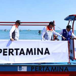 Komut Pertamina Resmikan Kapal Pembersih Sampah Berbasis AI