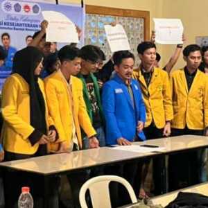 Dialog BEM di Makassar: Gerakan Mahasiswa Harus Independen dan Berbasis Data