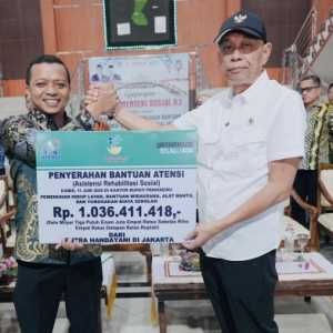 Wamensos Gelontorkan Bantuan Atensi Rp1,03 Miliar di Pringsewu