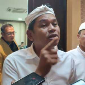 KDM Tegaskan Bonus Rp1 Miliar ke Persib dari Kantong Pribadi Hasil Jual Sapi