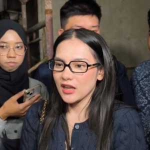 Davina Karamoy Kembalikan Uang Saku Rp10 Juta dari Hanania Travel