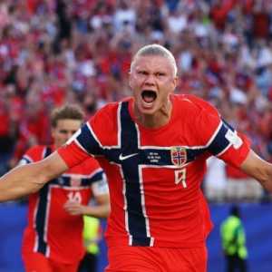 Haaland Ngamuk di Babak Pertama, Norwegia Ungguli Irak 2-1