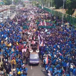 Mahasiswa dan Dalang