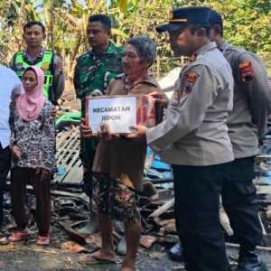 Di Balik Kebakaran Ngampon, Ada Kisah Lansia Blora yang Kehilangan Tabungan Umrah