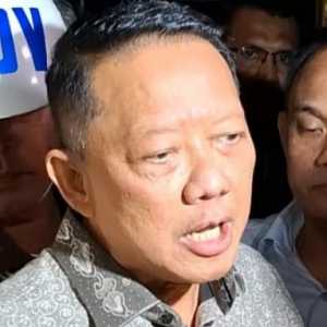Febrie Ditahan Tanpa Borgol dan Rompi Pink