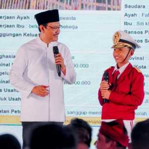Dari Sebuah Senyum, Gus Ipul Titip Harapan untuk Siswa Sekolah Rakyat