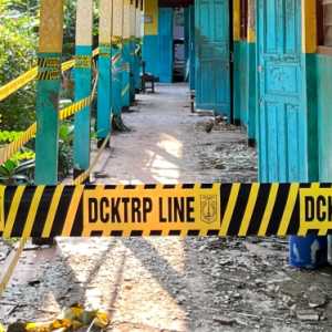 Tidak Masuk Akal Dua Tahun Gedung Sekolah Dibiarkan Ambruk