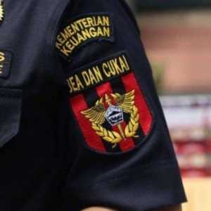 Bea Cukai Tanjung Perak Bongkar Penyelundupan Ekspor Merkuri Cair 3,4 Ton