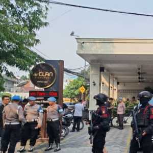 Kafe Diduga terkait Jampidsus Digeledah