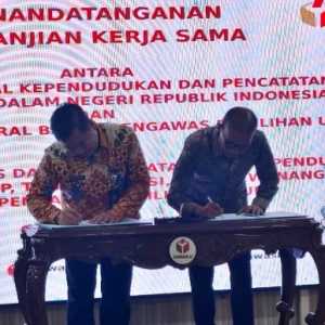 Bawaslu MoU dengan Dukcapil Kemendagri Perkuat Pengawasan Data Pemilih