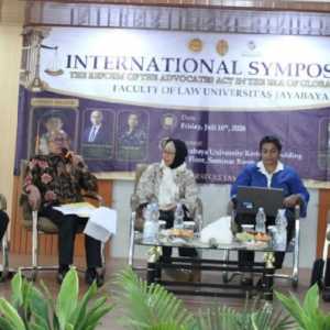 Gagasan Pembaruan UU Advokat Menggema di Kampus Jayabaya
