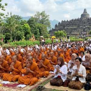 Ribuan Umat Buddha Siap Hadiri Indonesia Tipitaka Chanting 2026 di Candi Borobudur