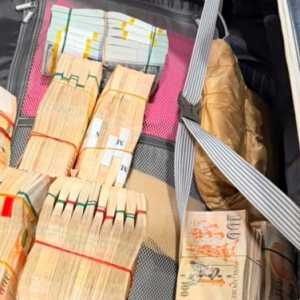 Pakar Hukum: Temuan 74 Kg Emas Cukup jadi Alasan Kuat Jampidsus Mundur