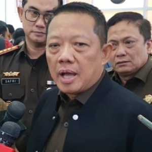 Jangan Ada Karpet Merah untuk Febrie Adriansyah
