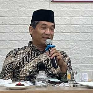 Ray Rangkuti Cium Indikasi 'Kudeta Merambat' di Indonesia