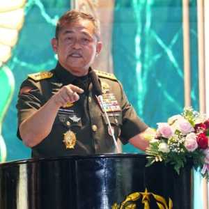 Jenderal Maruli Tekankan Integritas kepada 511 Taruna Akmil