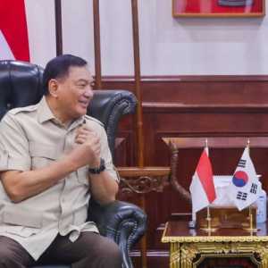 Sjafrie Bahas Kerja Sama Pertahanan dengan Dubes Finlandia, Korsel, dan Menhan Singapura