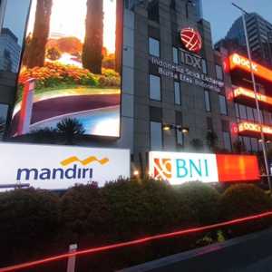IHSG Sore Ini Menguat ke 6.041, Rupiah Ditutup Rp18.068 per Dolar AS