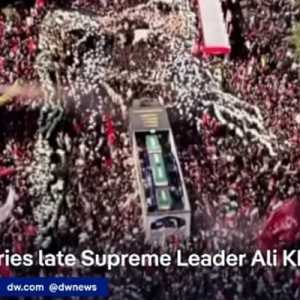 Pemimpin Tertinggi Iran Ayatollah Ali Khamenei Dimakamkan di Mashhad