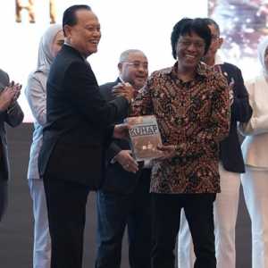 Adian Napitupulu: Kehadiran Buku Anotasi KUHAP Penting bagi BAM DPR