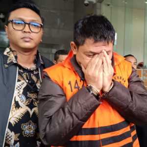 Jaksa KPK Limpahkan Berkas Budiman Bayu Prasojo, Didakwa Terima Gratifikasi Rp5,7 Miliar