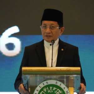 Tutup KUII VIII, Menag Serukan Dukungan untuk Program Hilirisasi hingga Sekolah Gratis