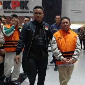 Bupati Lombok Barat Lalu Ahmad Zaini Tutup Mulut Usai Jadi Tersangka