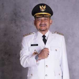 Profil Bupati Pemalang Anom Widiyantoro yang Dijerat OTT KPK