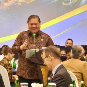 Indeks Keyakinan Konsumen Anjlok, Airlangga Pede Membaik di Kuartal III-2026