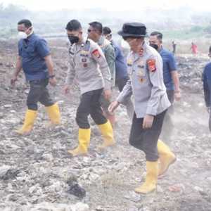 Tinjau TPA Jatiwaringin