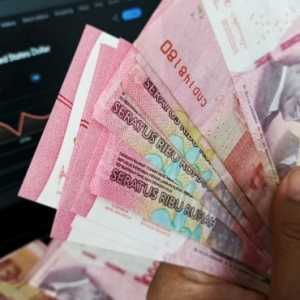 Destry Terpilih Jadi Gubernur BI, Rupiah Perkasa ke Rp17.693 per Dolar AS
