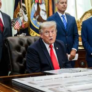 Trump Diam-diam Ganti Pesawat di Turki karena Ancaman Iran