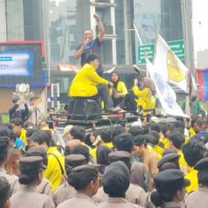 BEM UI Tertahan